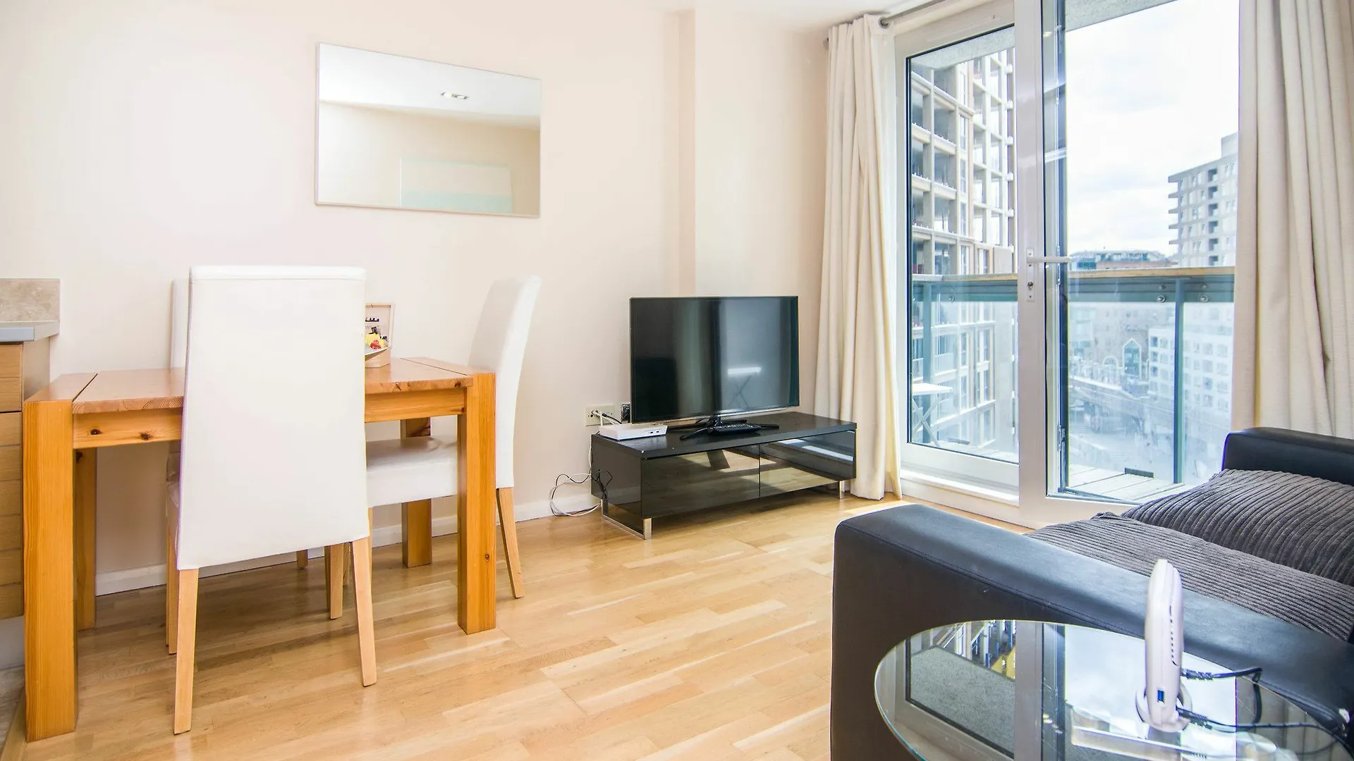 Apartment Wharf City Tower London